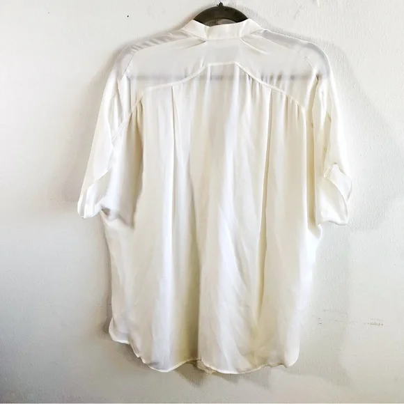 Vince Blouse White Silk Short Sleeve Split Neck Popover Blouse Sz S GUC - Picture 8 of 11